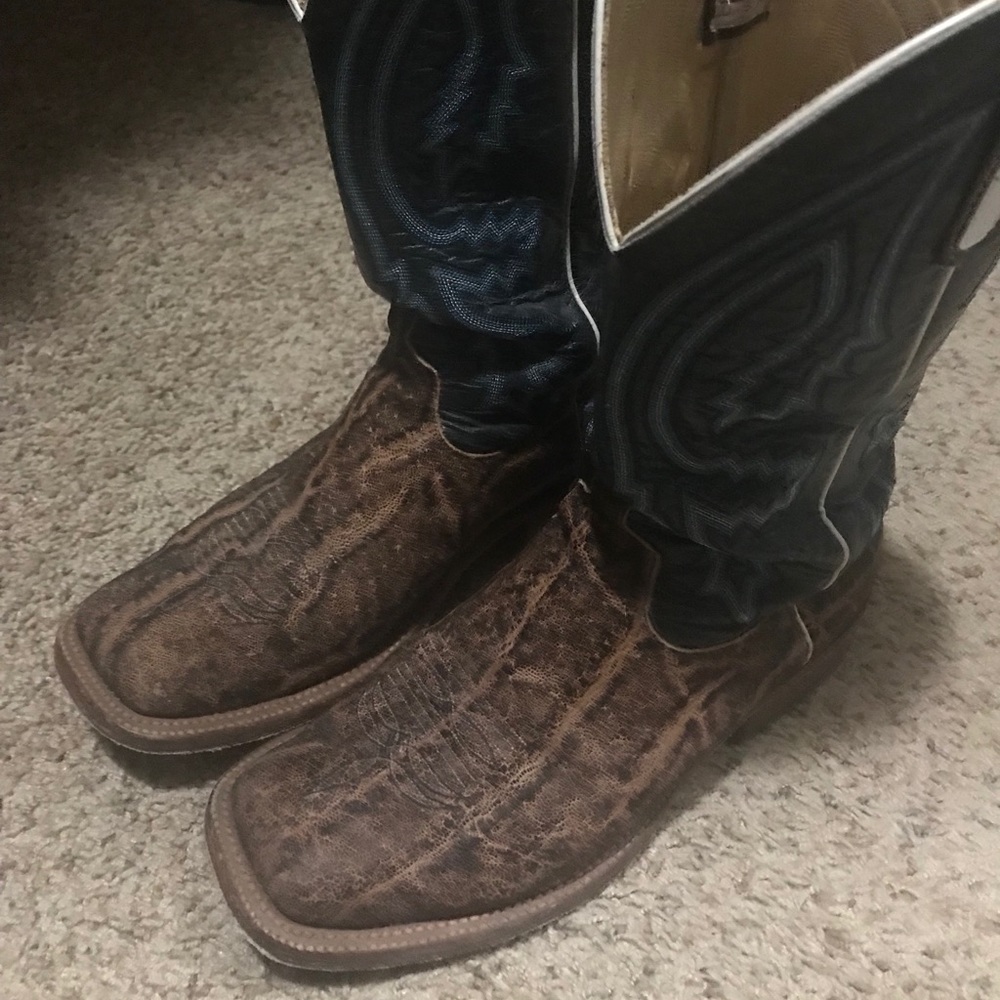 Anderson Bean Elephant Skin.
